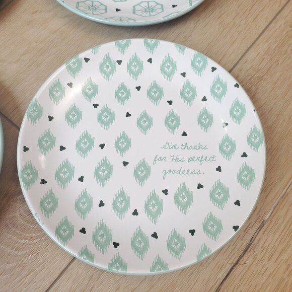Mary & Martha Perfect Goodness Salad Plates Lot of 4 Green White Give Thanks - Picture 4 of 14